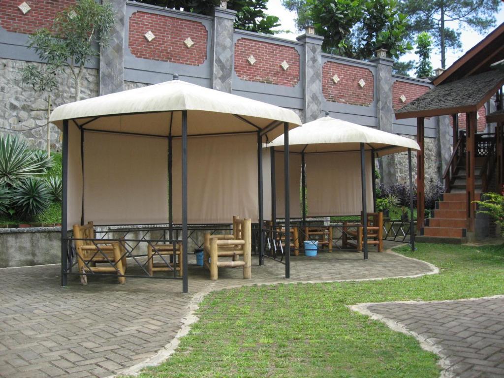 Bantal Guling Villa Лембанг Екстер'єр фото